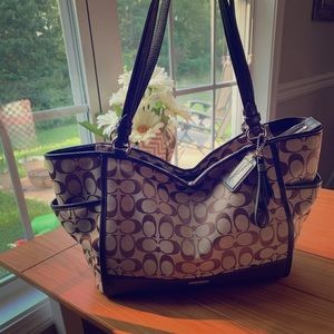 Coach Tote New without tags